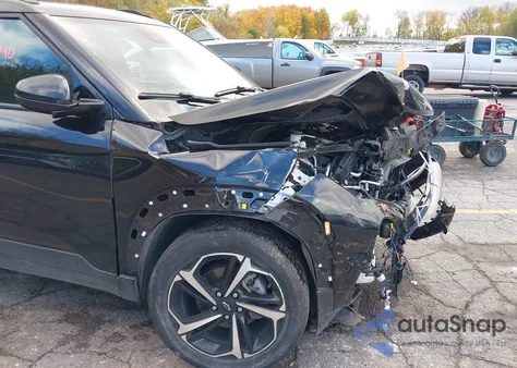 2021 Chevrolet Trailblazer Awd Rs z USA, uszkodzony, nr VIN KL79MUSLXMB147704